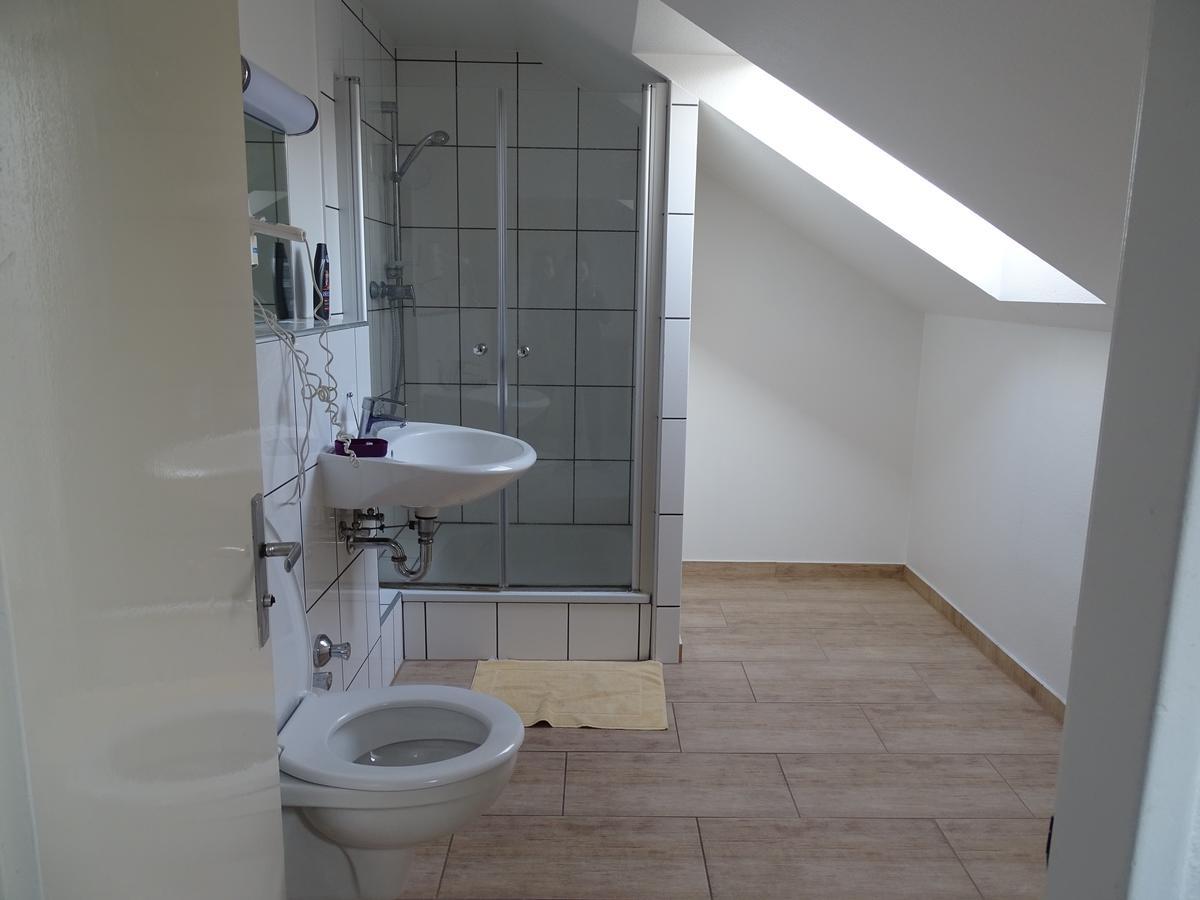 Hotel Kriftelerhof Екстер'єр фото