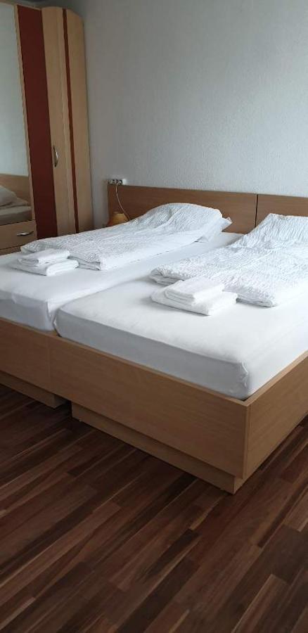 Hotel Kriftelerhof Екстер'єр фото